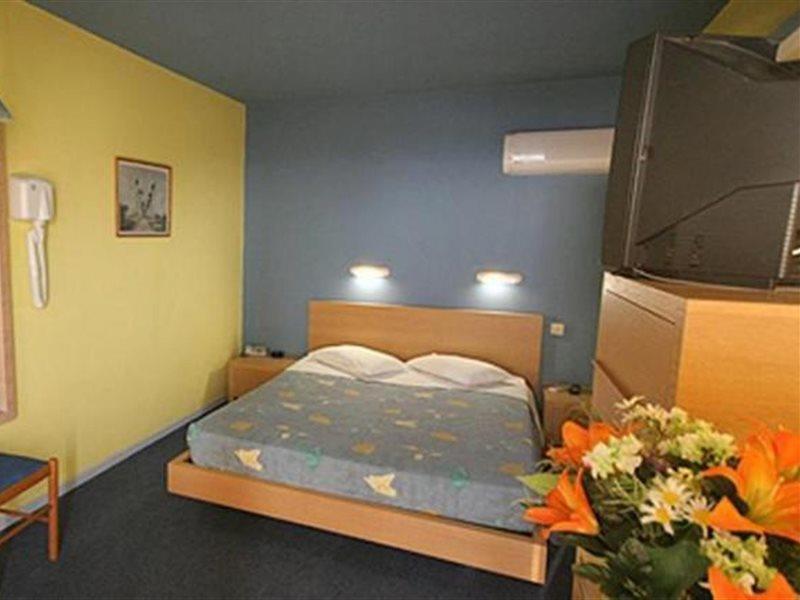 Phaedra Hotel Rhodes City Extérieur photo